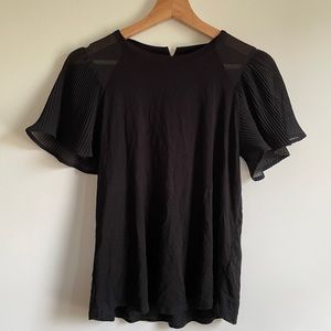 Black Cable & Gauge Women’s Small Blouse With Sheer Sleeves